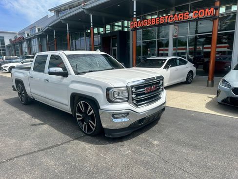 Used 2017 GMC Sierra 1500 SLT w/ Texas SLT Premium Package RWD image 2