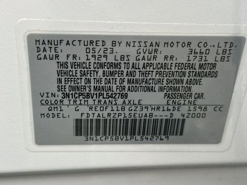 Used 2023 Nissan Kicks S image 28