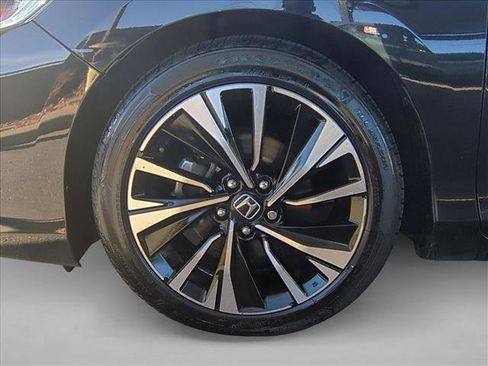 Used 2016 Honda Accord EX image 22