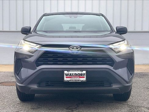 Used 2025 Toyota RAV4 LE image 3