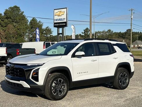 New 2026 Chevrolet Equinox ACTIV w/ LPO, Floor Liner Package image 16