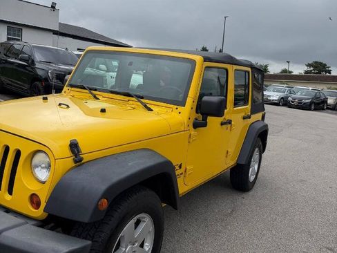 Used 2009 Jeep Wrangler Unlimited X RWD image 21