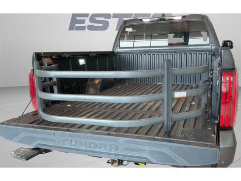 Used 2024 Toyota Tundra Platinum AWD/4WD image 37