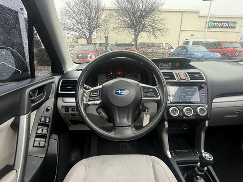 Used 2016 Subaru Forester 2.5i Premium image 23