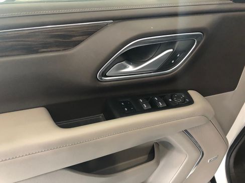 Used 2022 Chevrolet Tahoe LT AWD/4WD image 6