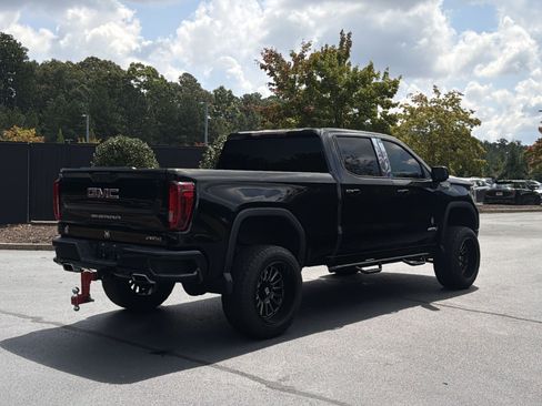 Used 2020 GMC Sierra 1500 AT4 w/ Driver Alert Package I AWD/4WD image 3