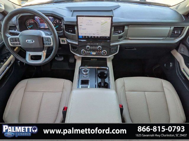 Used 2024 Ford Expedition XLT RWD image 16