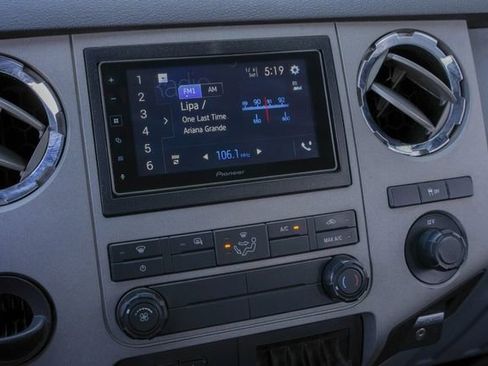 Used 2016 Ford F250 XLT AWD/4WD image 45