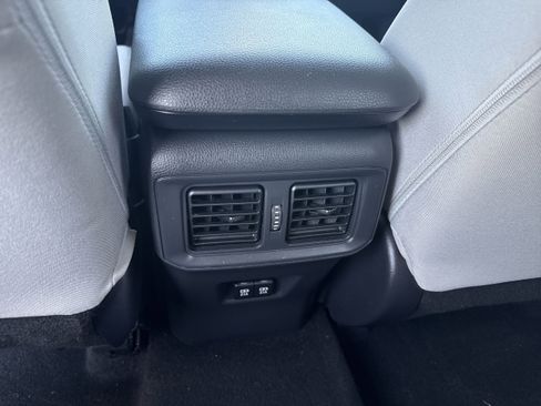 Used 2019 Toyota RAV4 XLE image 11