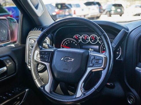 Used 2021 Chevrolet Silverado 1500 LT Trail Boss w/ Convenience Package II image 16