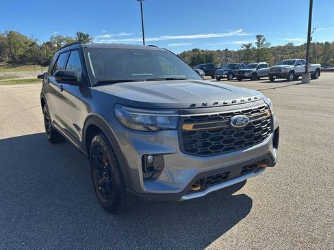 New 2026 Ford Explorer Tremor w/ Tremor Convenience Package image 6