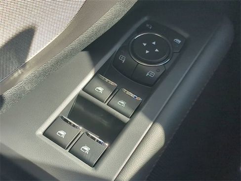 New 2025 Ford Expedition Max Active image 16