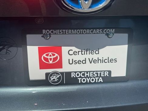 Certified 2023 Toyota Venza LE AWD/4WD image 41