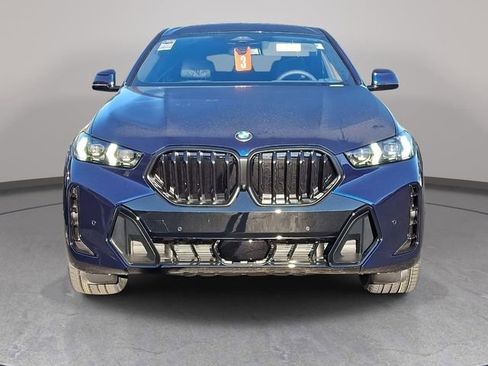 New 2026 BMW X6 xDrive40i w/ Climate Comfort Package image 2