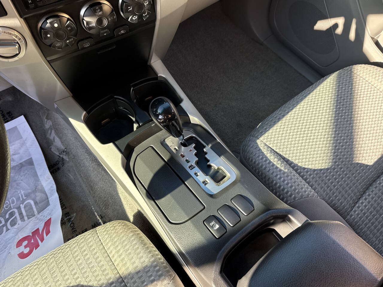 Used 2007 Toyota 4Runner SR5 AWD/4WD image 28