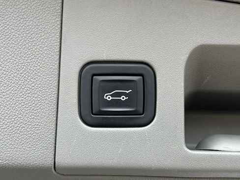 Used 2023 Cadillac XT5 Premium Luxury image 39