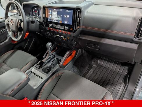Certified 2025 Nissan Frontier PRO-4X AWD/4WD image 35