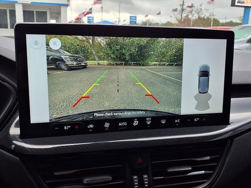 Used 2023 Ford Escape ST-Line w/ Tech Pack #1 image 4