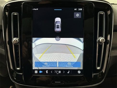 Certified 2023 Volvo XC40 Recharge Ultimate image 16