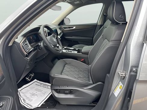 New 2026 Volkswagen Atlas SEL Premium R-Line AWD/4WD image 15