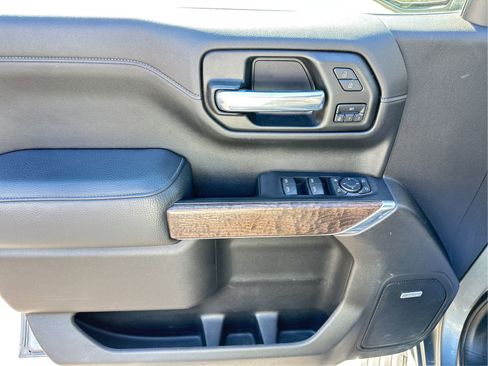 Used 2021 GMC Sierra 1500 Denali w/ Denali Ultimate Package AWD/4WD image 21