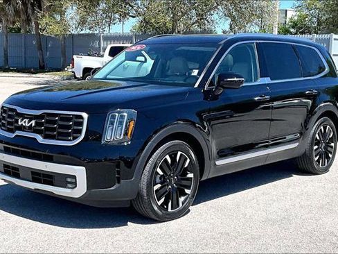 Used 2024 Kia Telluride SX Prestige w/ Towing Package AWD/4WD image 9