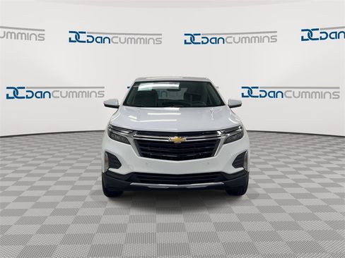 Used 2022 Chevrolet Equinox LT image 3