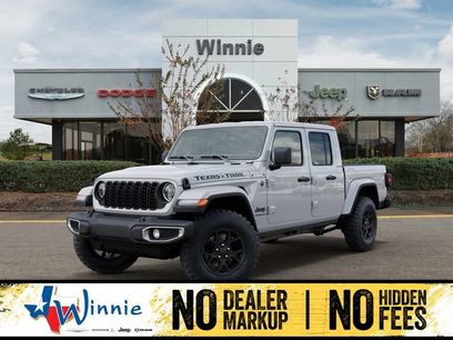 New 2026 Jeep Gladiator Sport