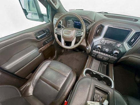 Used 2020 GMC Sierra 3500 Denali w/ Denali Ultimate Package AWD/4WD image 9