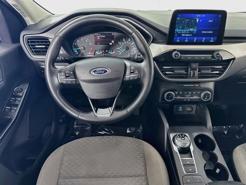 Used 2022 Ford Escape SE w/ Convenience Package FWD image 21