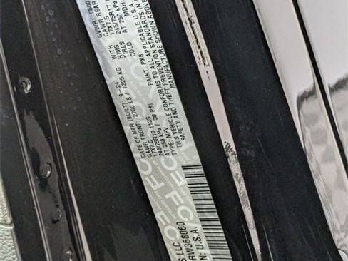 Certified 2024 Jeep Wrangler Sport S image 32