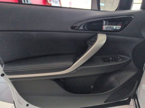 Used 2025 Mitsubishi Eclipse Cross SE AWD/4WD image 11