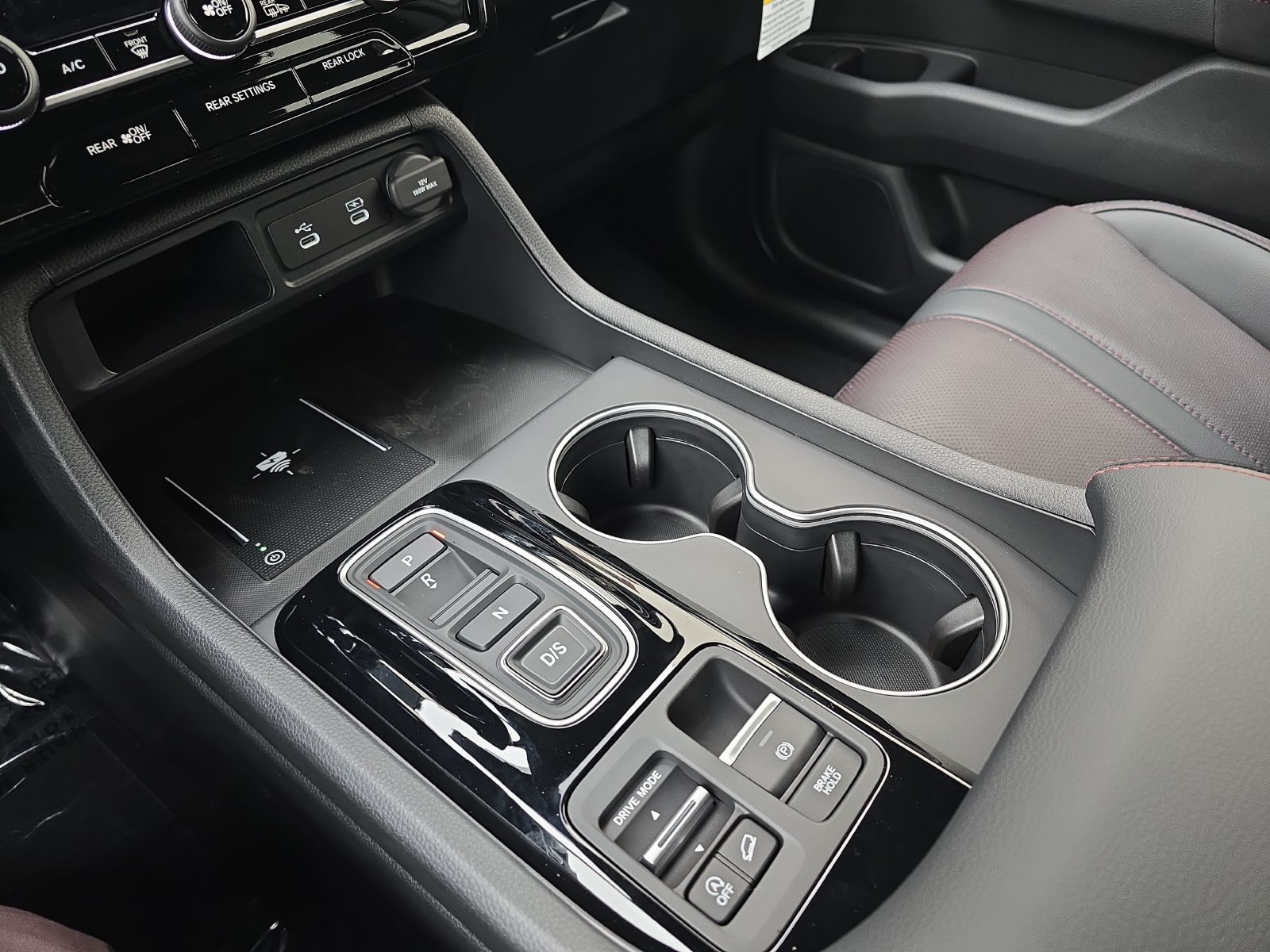 New 2026 Honda Pilot Black Edition image 26