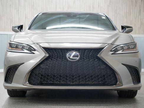 Used 2020 Lexus ES 350 F Sport w/ Accessory Package 2 FWD image 3