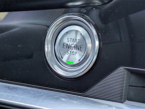 Used 2023 Chevrolet Corvette Stingray Convertible w/ 1LT image 27