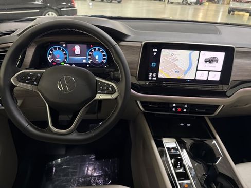 New 2026 Volkswagen Atlas SEL AWD/4WD image 28