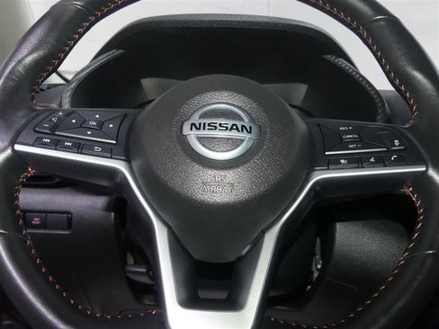 Used 2022 Nissan Sentra SR FWD image 31