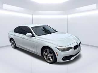 Used 2017 BMW 330i Sedan RWD video 1