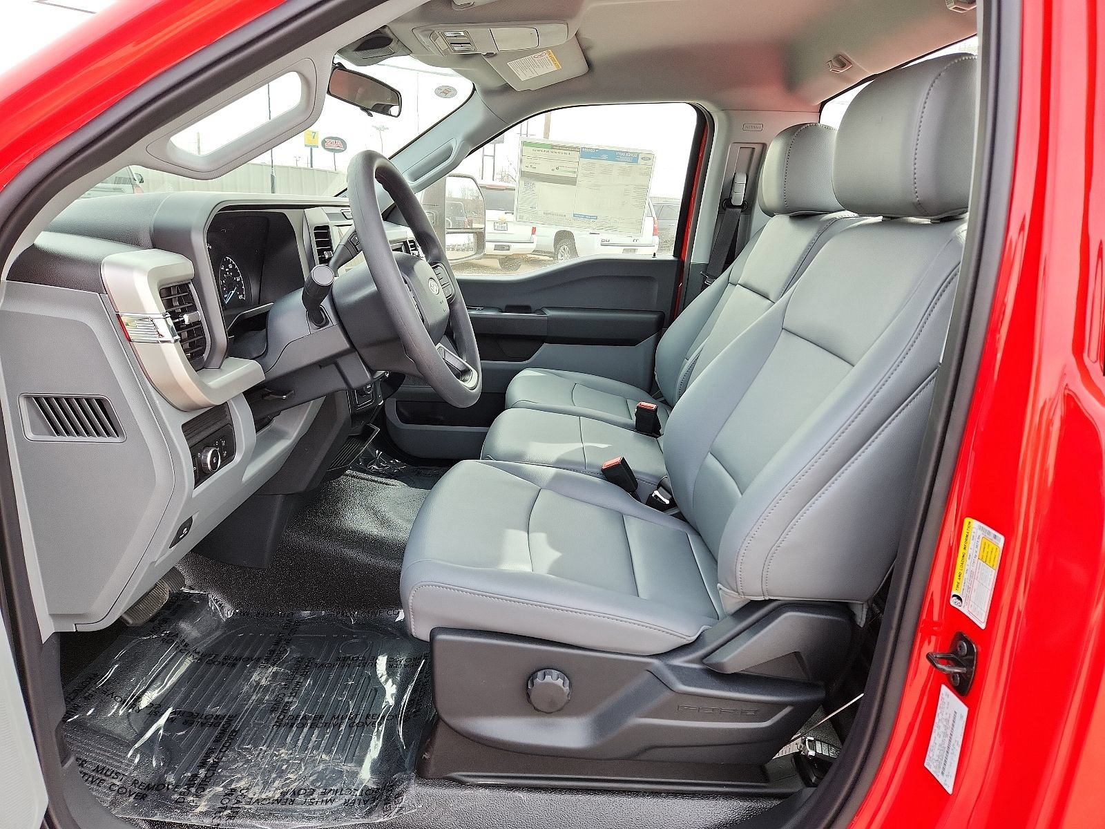 New 2025 Ford F250 XL w/ 360-Degree Camera Package RWD image 10