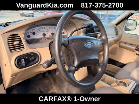 Used 2005 Ford Explorer Sport Trac XLS image 16