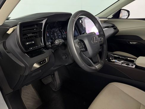 Used 2024 Lexus RX 350 FWD image 22
