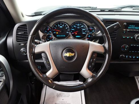Used 2013 Chevrolet Silverado 2500 LT w/ Interior Plus Package AWD/4WD image 24