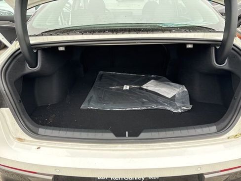 Used 2025 Kia K5 EX image 29