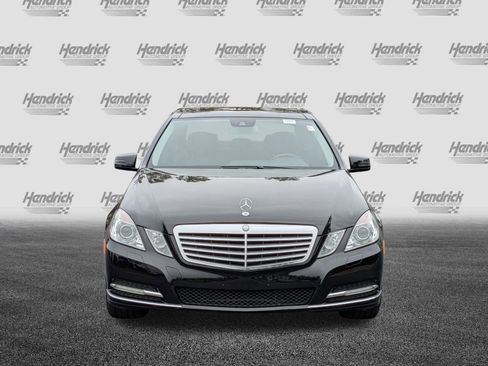 Used 2013 Mercedes-Benz E 350 4MATIC Sedan image 3