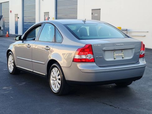 Used 2005 Volvo S40 2.4i image 3