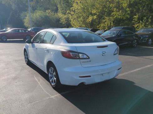 Used 2013 MAZDA MAZDA3 i SV FWD image 3
