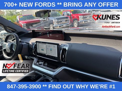 New 2025 Ford Expedition Platinum w/ Stealth Performance Package image 24