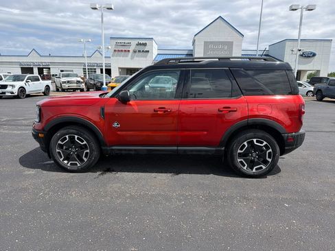 Used 2022 Ford Bronco Sport Outer Banks AWD/4WD image 2