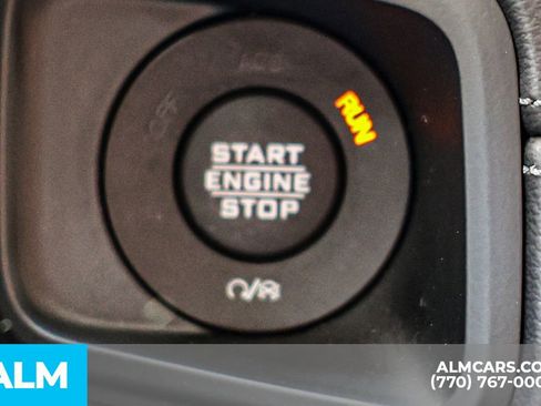 Used 2025 Jeep Wrangler Unlimited Sahara AWD/4WD image 43