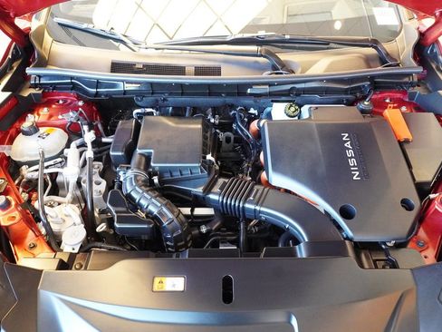 New 2026 Nissan Rogue Platinum image 7